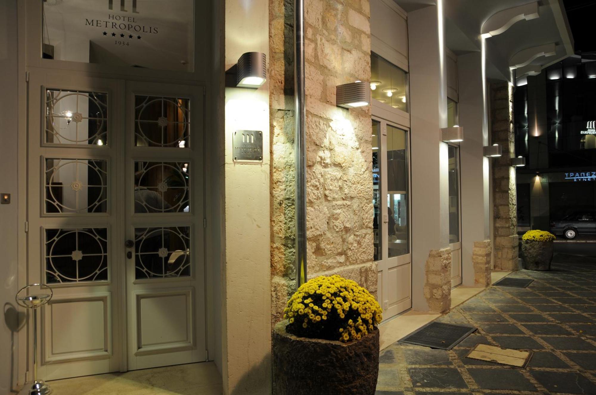 Hotel Metropolis يانينة المظهر الخارجي الصورة